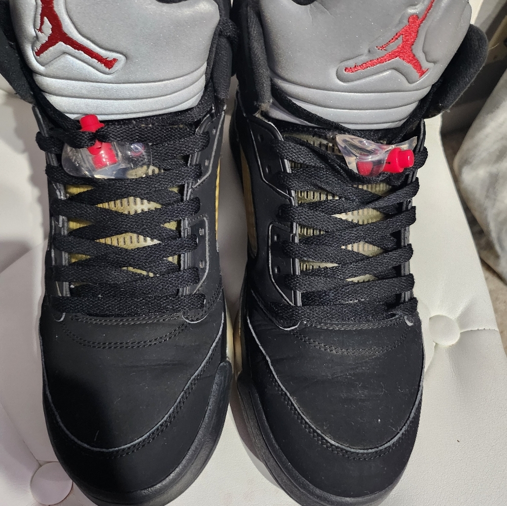 Jordan 5's - Picture 5 of 7